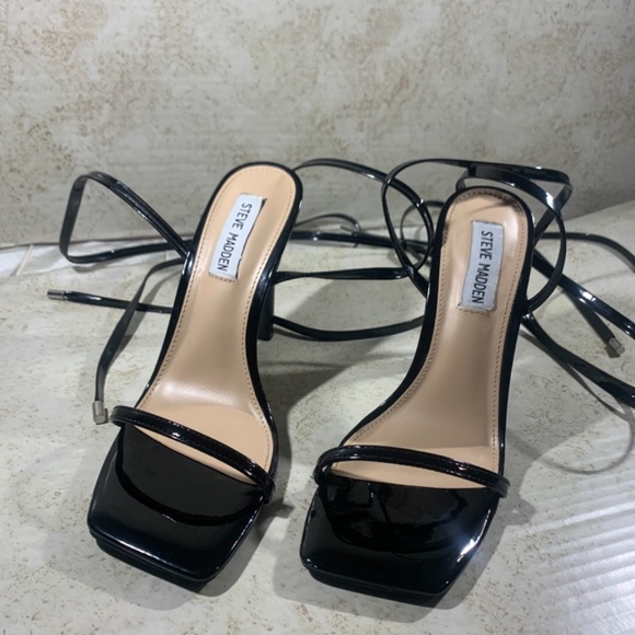 Steve Madden Leather Heels - Picture 3 of 3